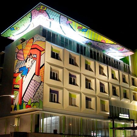 MaxOneHotels.com at Vivo Palembang Palimbão Exterior foto