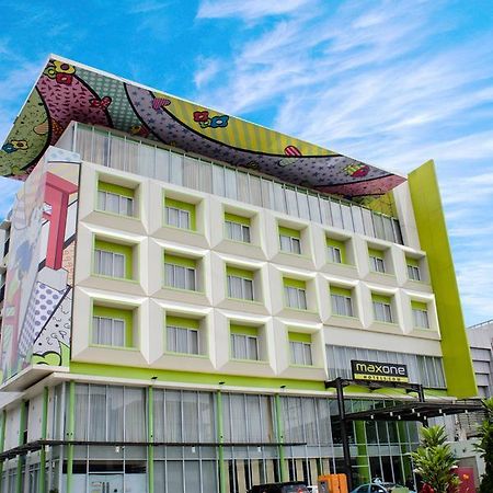 MaxOneHotels.com at Vivo Palembang Palimbão Exterior foto