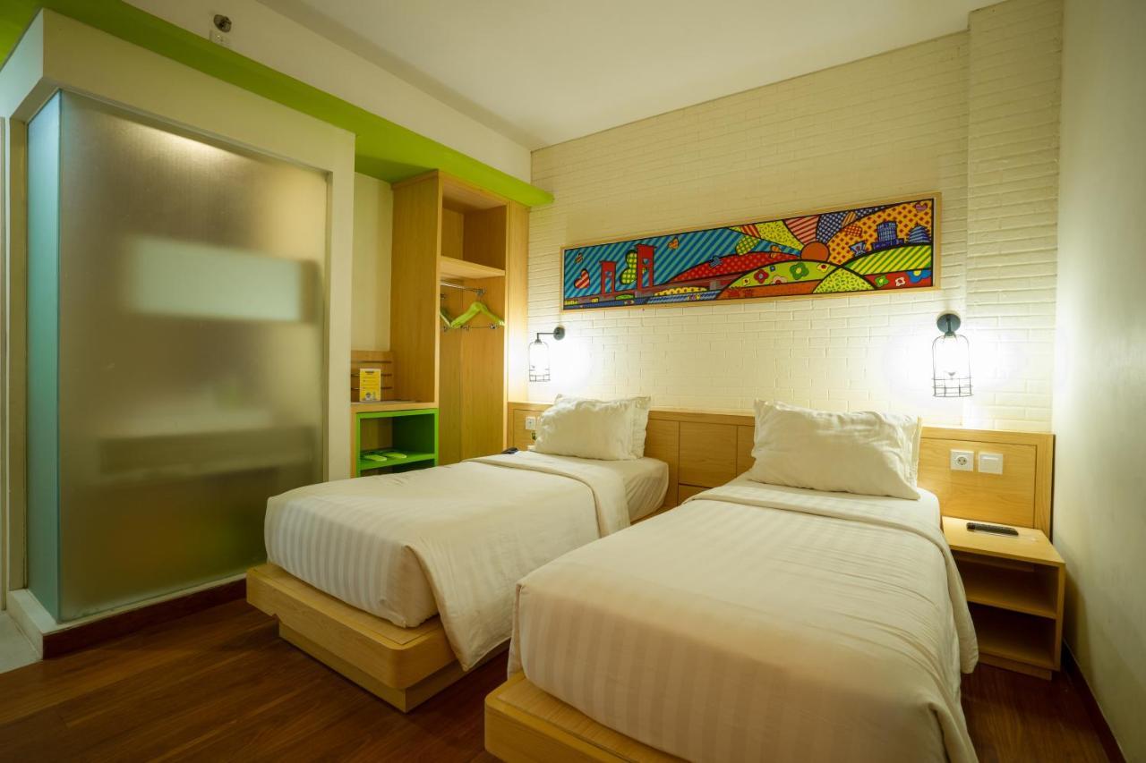 MaxOneHotels.com at Vivo Palembang Palimbão Exterior foto