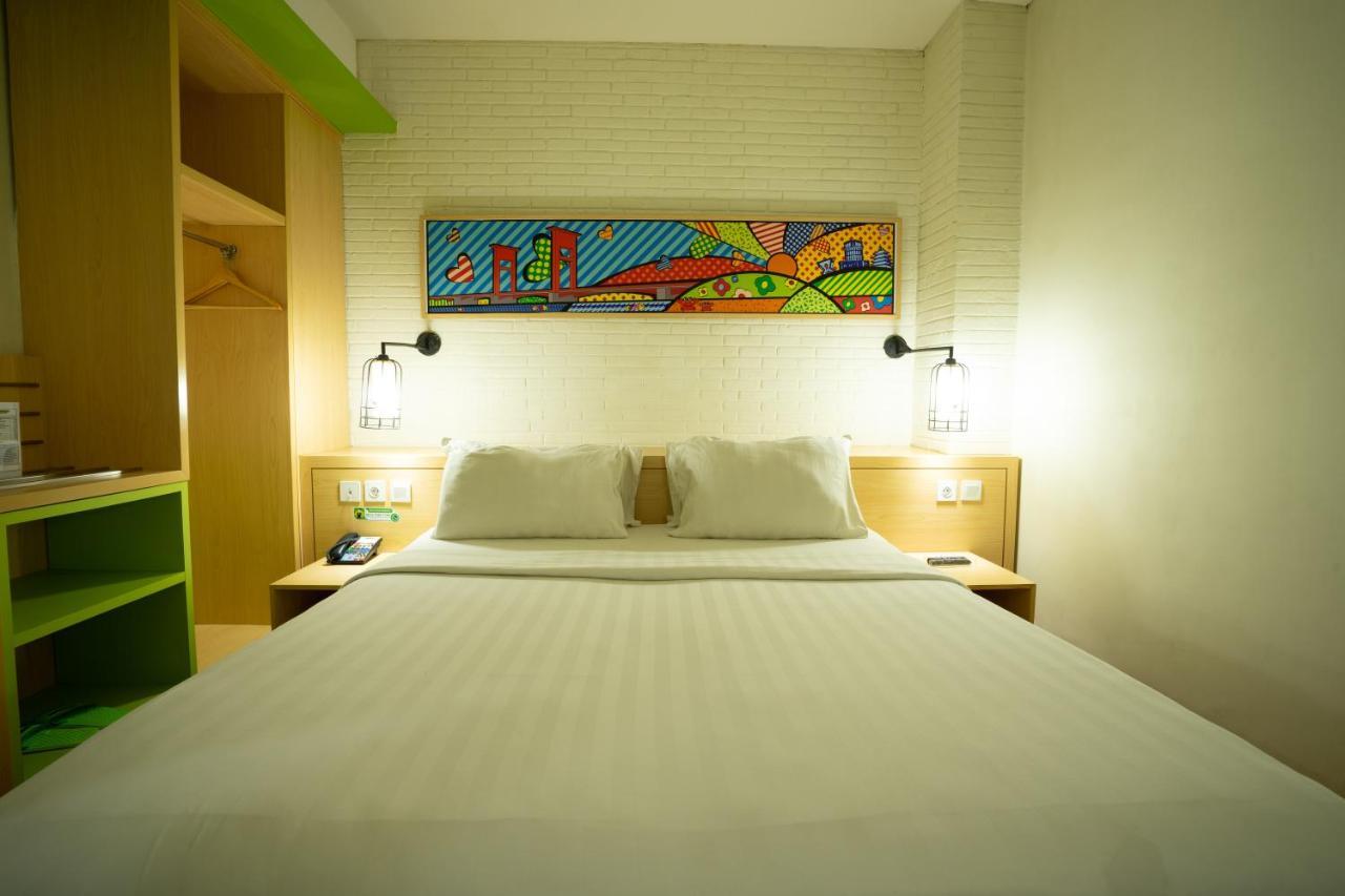 MaxOneHotels.com at Vivo Palembang Palimbão Exterior foto