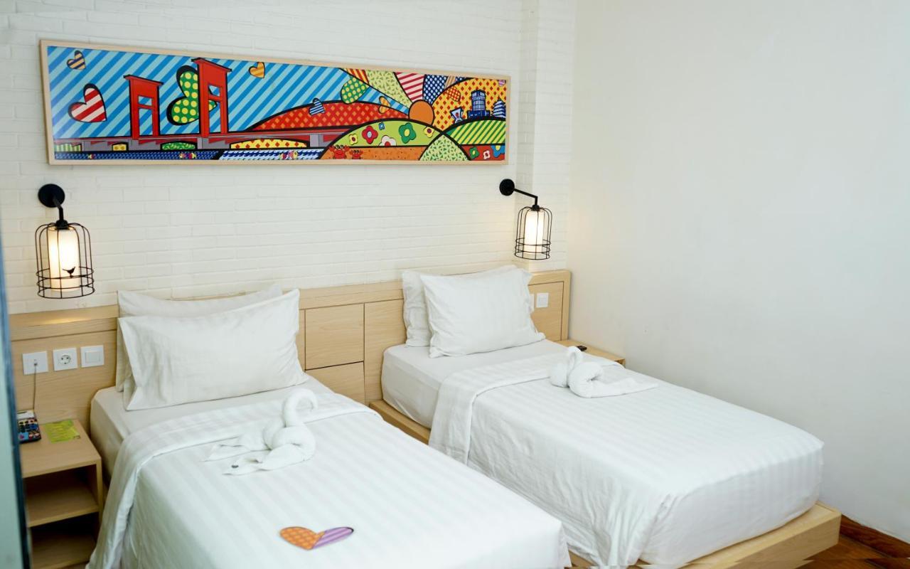 MaxOneHotels.com at Vivo Palembang Palimbão Exterior foto