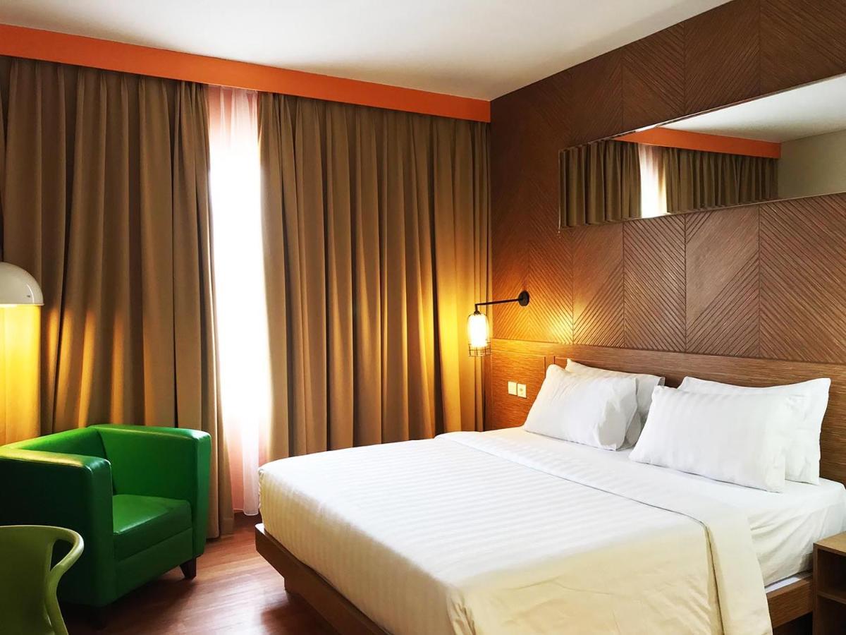 MaxOneHotels.com at Vivo Palembang Palimbão Exterior foto